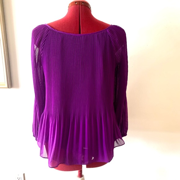 INC INTERNATIONAL CONCEPTS COLD SHOULDER BLOUSE - Picture 3 of 9